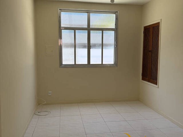#27 - Apartamento para Venda em Cabo Frio - RJ - 2