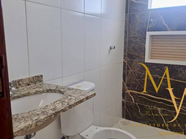 Casa para Venda em Rio das Ostras - 4