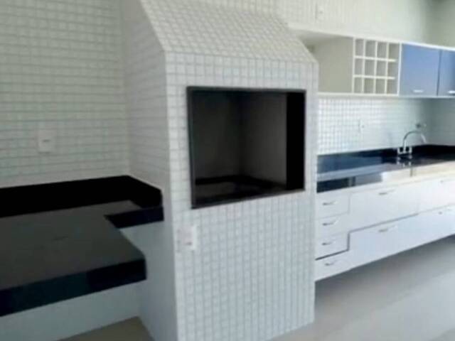 #153 - Apartamento para Locação em Cabo Frio - RJ - 2
