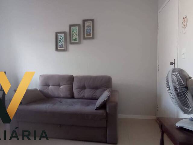 #239 - Apartamento para Venda em Cabo Frio - RJ - 2